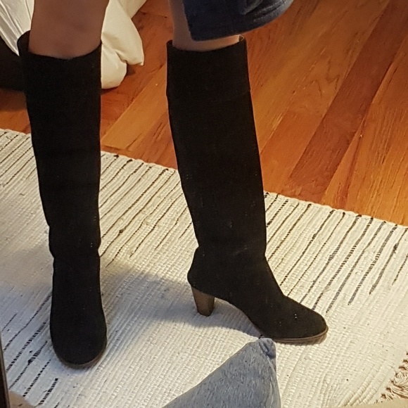 Black suede boots - Picture 2 of 5